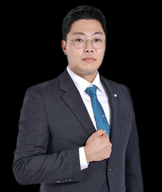 チョン・ウヨン 弁護士
