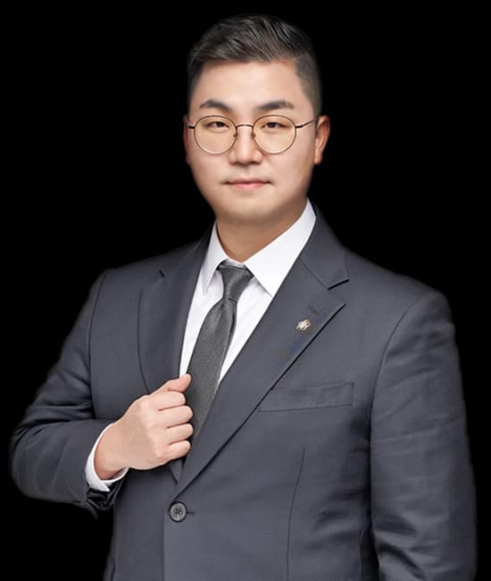 正常ヒョク 弁護士