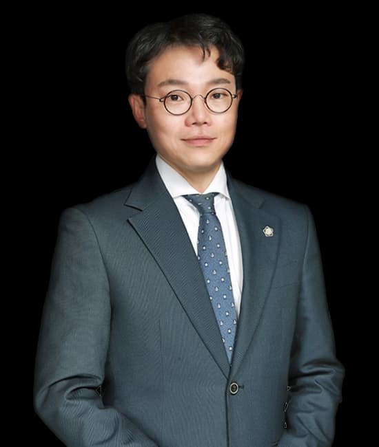 最大日 弁護士